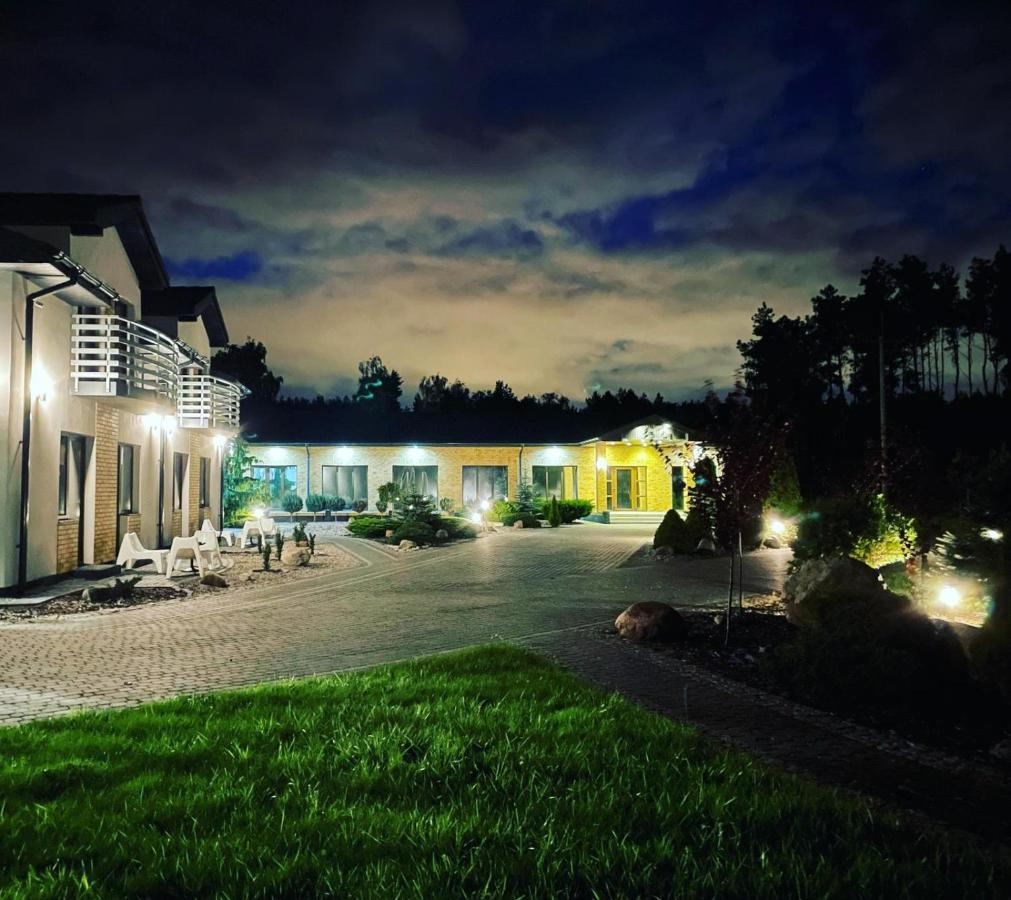 Zielona19 Noclegi Zielonka  Exterior foto