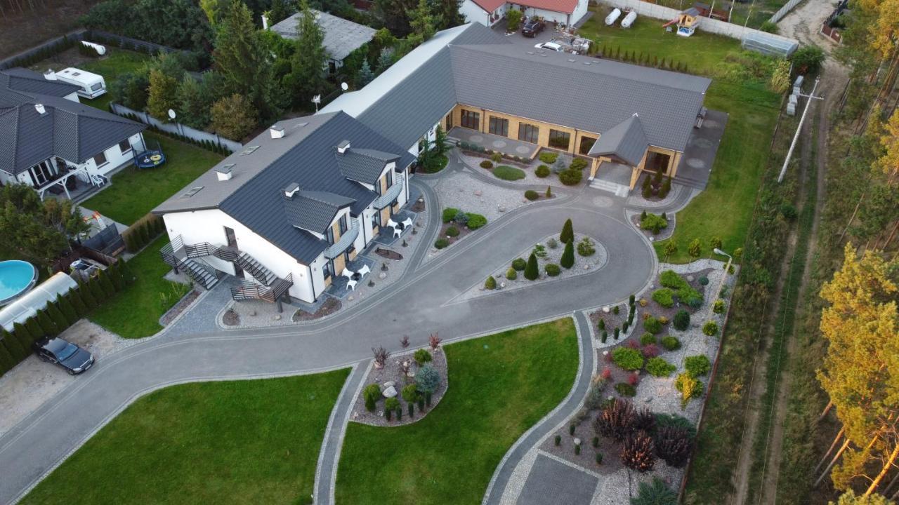 Zielona19 Noclegi Zielonka  Exterior foto